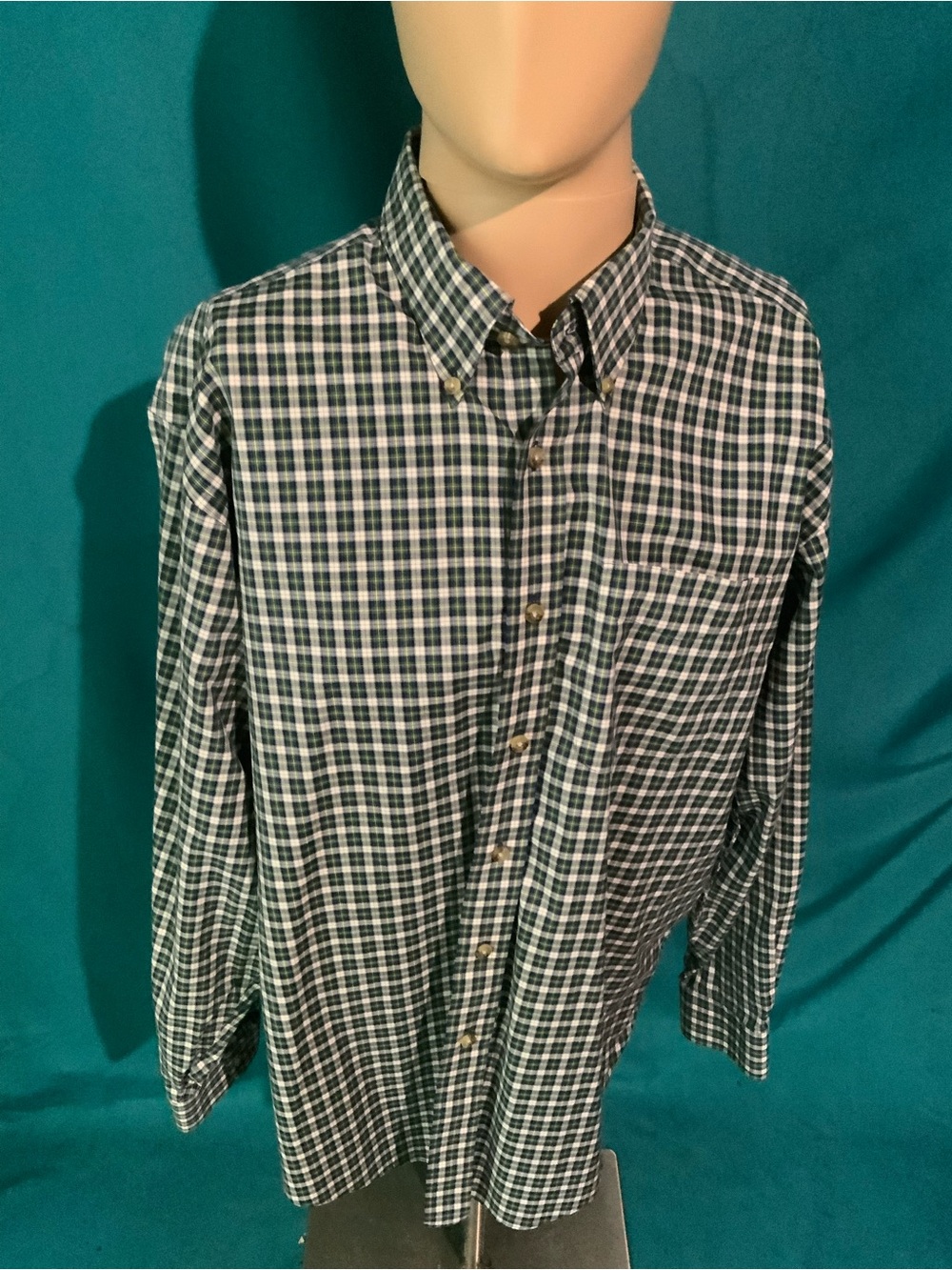 L.L. Bean Men's Wrinkle Resistant 100% Long Staple Cotton Plaid Button-Down